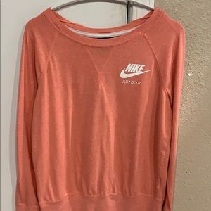 Nike long sleeve💖